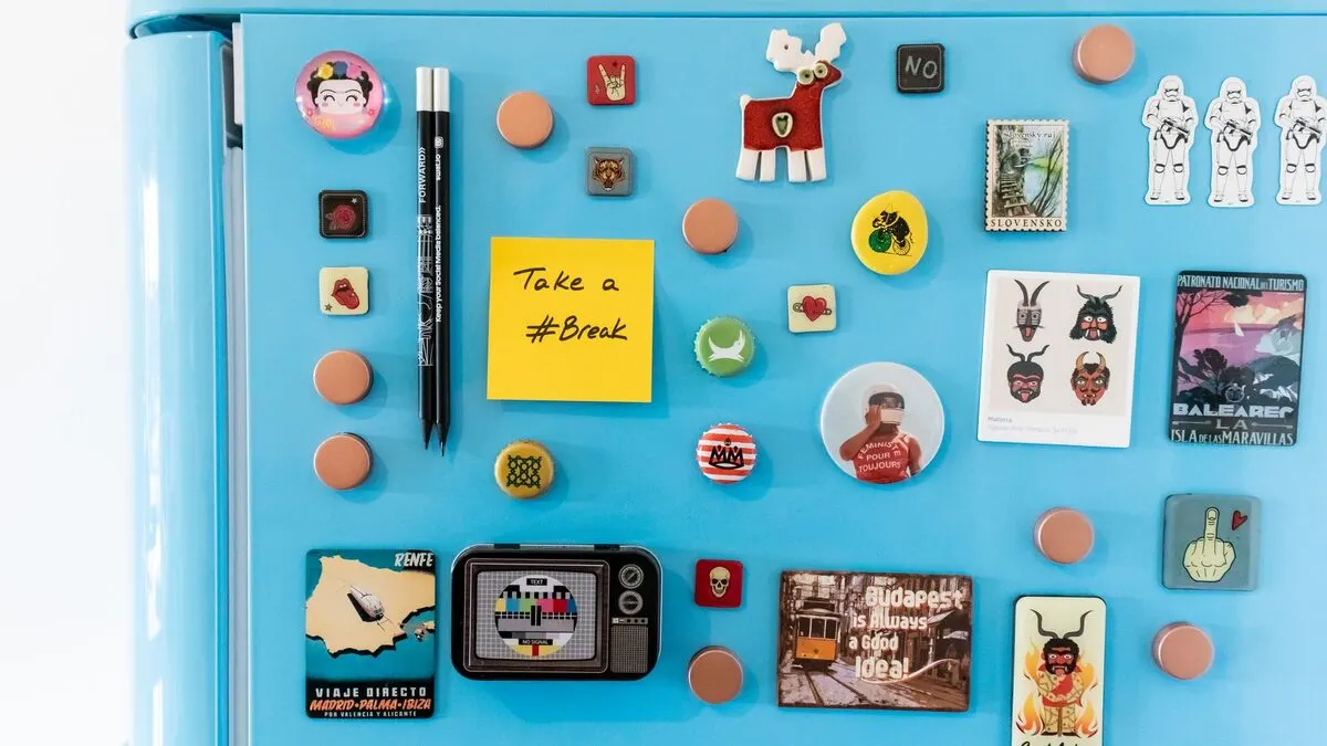 Custom Souvenir Magnets: A Plain Guide for Buyers